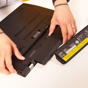 Thay Pin Laptop 9 Dấu Hiệu Cho Thấy Bạn Cần Thay Pin Laptop Ngay Lập Tức