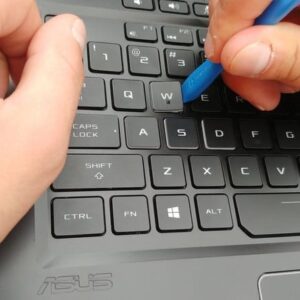 Quy Trình Thay Bàn Phím Laptop Chuyên Nghiệp tại Sualaptop.org