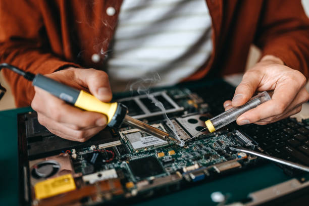 Sửa Lỗi Mainboard Laptop: Tổng Hợp Các Trường Hợp Thường Gặp và Cách Khắc Phục 6 Cấp cứu mainboard laptop