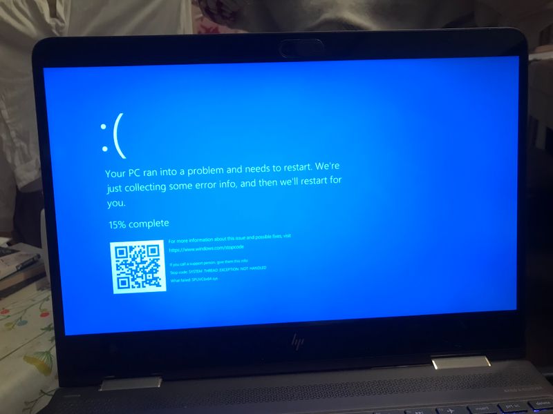 Sửa Lỗi Màn Hình Laptop Bị Xanh, Nhấp Nháy - Hiệu Quả, Triệt Để 5 Sửa Lỗi Màn Hình Laptop Bị Xanh, Nhấp Nháy